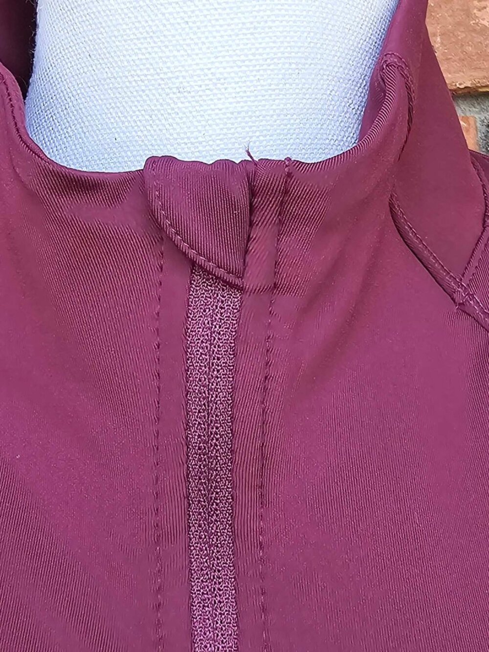 Avia Brand Performance Zip-Up Jacket. Mulberry Wine Color. Size Small. NWT - Picture 4 of 10